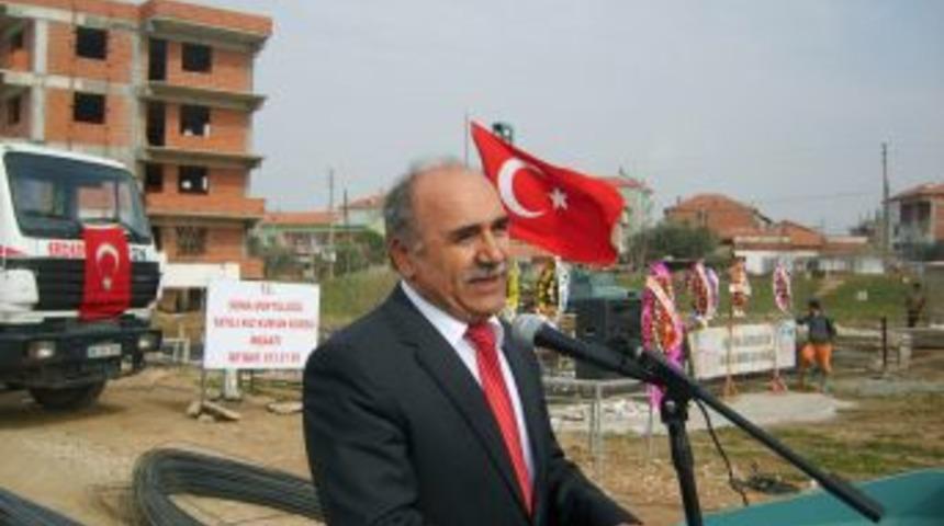 Soma'da yatılı kız Kur'&acirc;n kursunun temeli atıldı