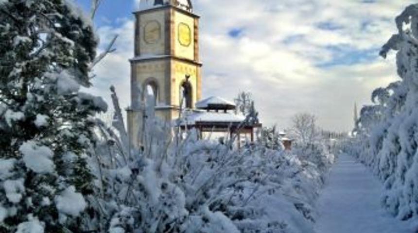 Nevşehir&rsquo;de etkili kar yağışı
