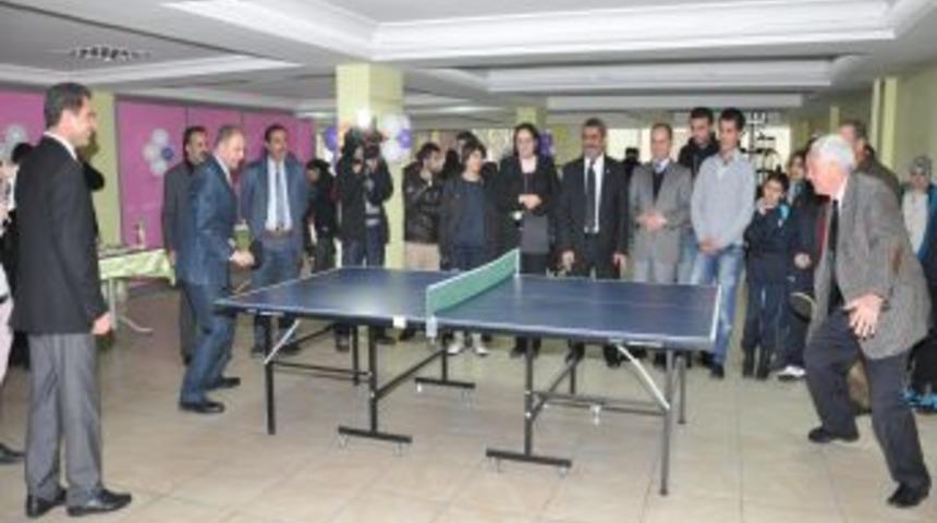 'Kadınlar İ&ccedil;in Fitness Salonu ve Spor Kursları Projesi' başladı