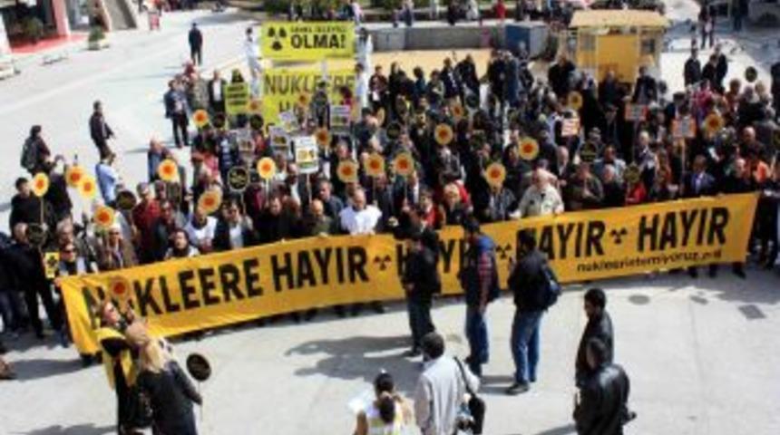 Mersin&rsquo;de n&uuml;kleer karşıtı eylem
