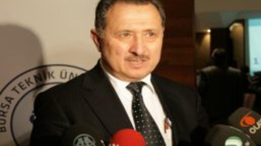 BT&Uuml; Rekt&ouml;r&uuml; S&uuml;rmen: Kamp&uuml;s alanı 2 B yasasından sonra belli olur