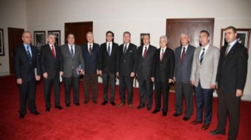 ATO Başkanı Gizer: Abidinpaşa caddesi Adana'ya yakışmıyor