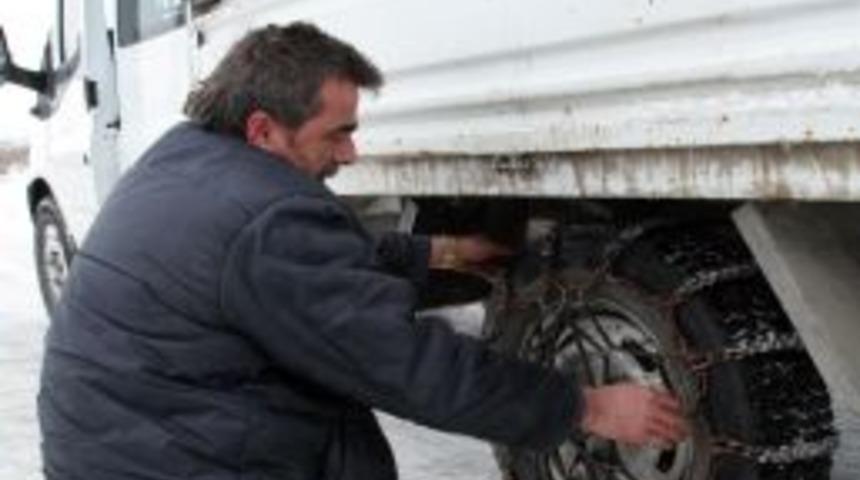 Sakaltutan ge&ccedil;it vermedi, y&uuml;zlerce ara&ccedil; yolun a&ccedil;ılmasını bekledi