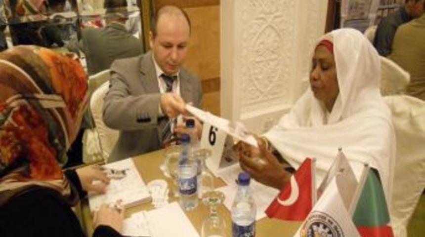 H&Uuml;RSİAD, Hartum&rsquo;da T&uuml;rkiye-Sudan İş Forumu d&uuml;zenledi