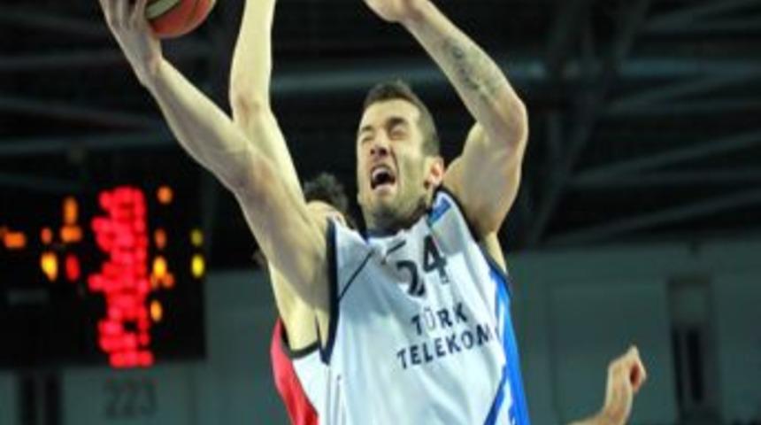 T&uuml;rk Telekom: 80 - Erdemir: 76