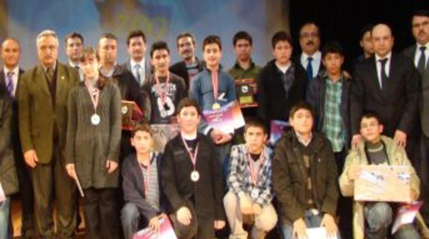 Yamanlar'ın zeka yarışmasına 73 okuldan 381 &ouml;ğrenci katıldı