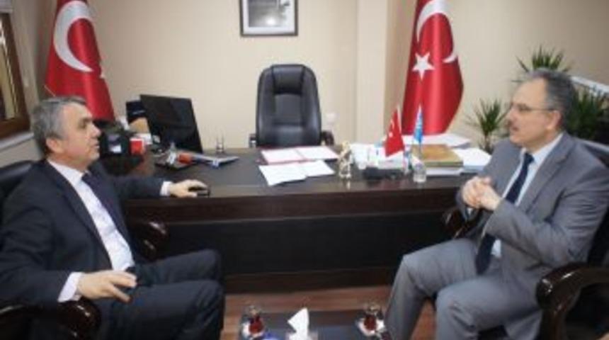 Prof. Bilgi&ccedil;: Canik Başarı &Uuml;niversitesi eğitim yoluyla şehre katkı sağlayacak