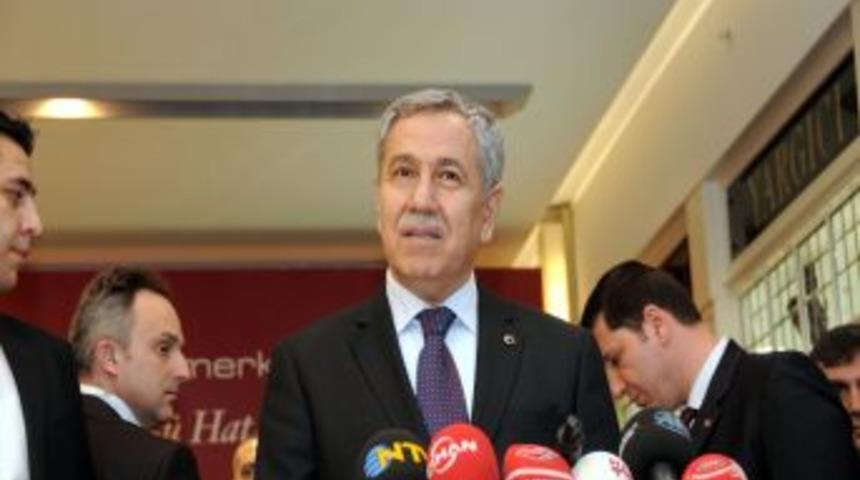 B&uuml;lent Arın&ccedil;, muhalefeti MİT yasası konusunda samimi bulmadı