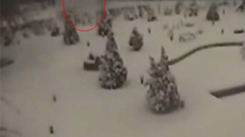 Tren otomobili metrelerce s&uuml;r&uuml;kledi!