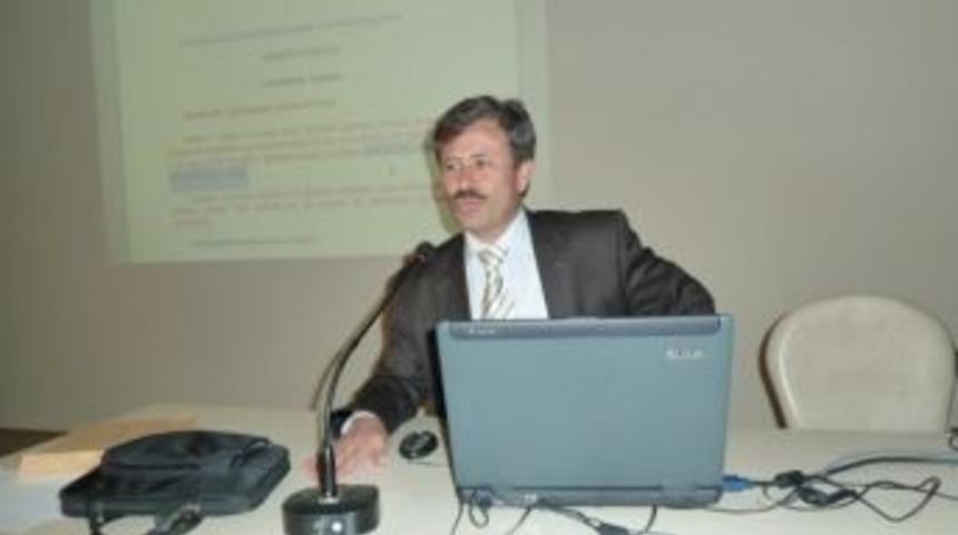 NEÜ'de öğretmenlik uygulama dersi toplantısı