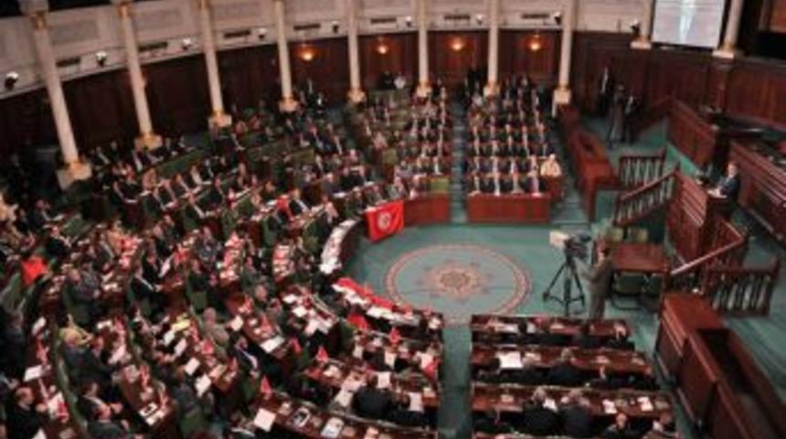 Cumhurbaşkanı G&uuml;l, Tunus ziyaretini twitter'da paylaştı