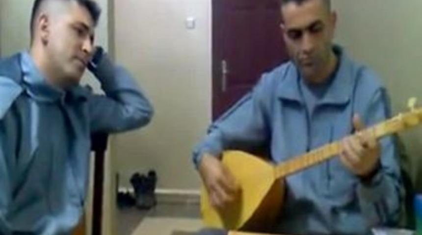 Şehit Astsubay Bayram'dan y&uuml;rekleri sızlatan t&uuml;rk&uuml;