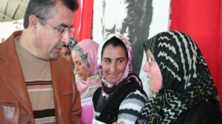 Hatay'da 'Ana Kız Okuldayız Kampanyası'nda 86 bin kişi okur yazar oldu