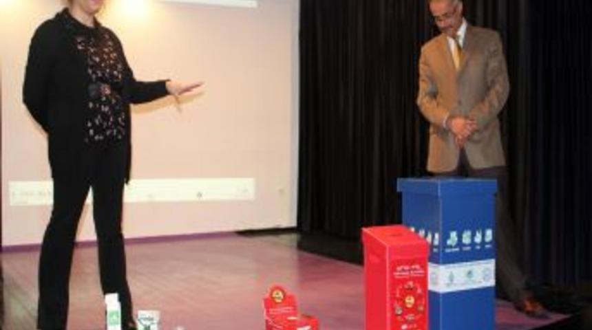 Belediyeden &ouml;ğrencilere geri kazanım eğitimi