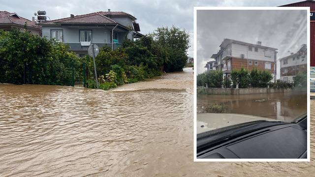 Muğla'da sağanak yağış hayatı fel&ccedil; etti! Tersakan &ccedil;ayı taştı