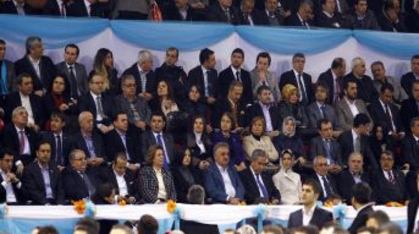 Erdoğan: Modern dindar bir gen&ccedil;likten bahsediyorum