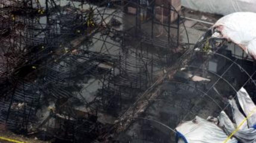 İşçilere mezar olan çadırın iskeleti kaldı