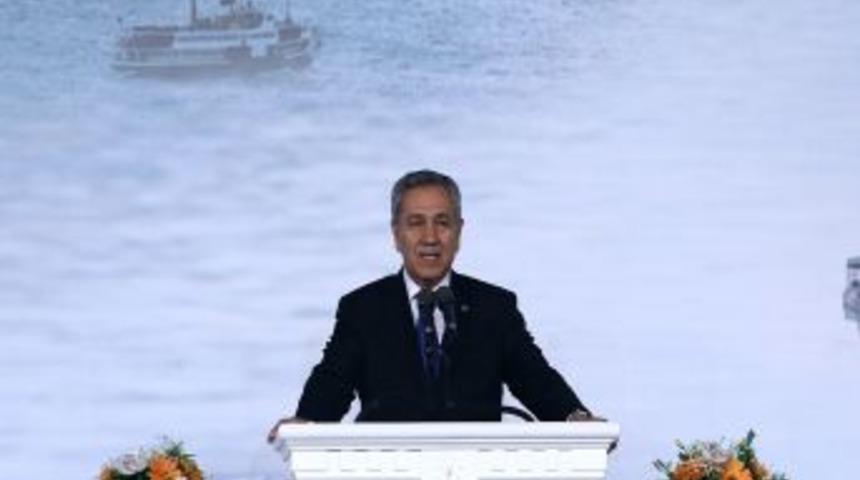 Arın&ccedil;: Ak Parti kadar başarılı siyasi parti &ouml;rneği yoktur