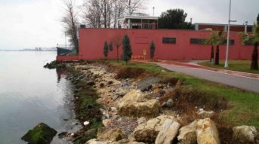 Plaj yoluna 300 metre yürüyüş parkuru yapılacak