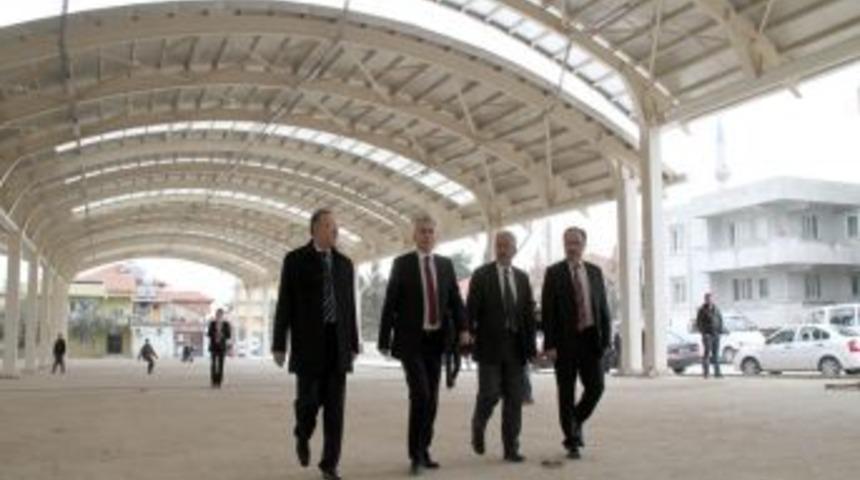 Denizli'de Karşıyaka Kapalı Pazaryeri tamamlandı