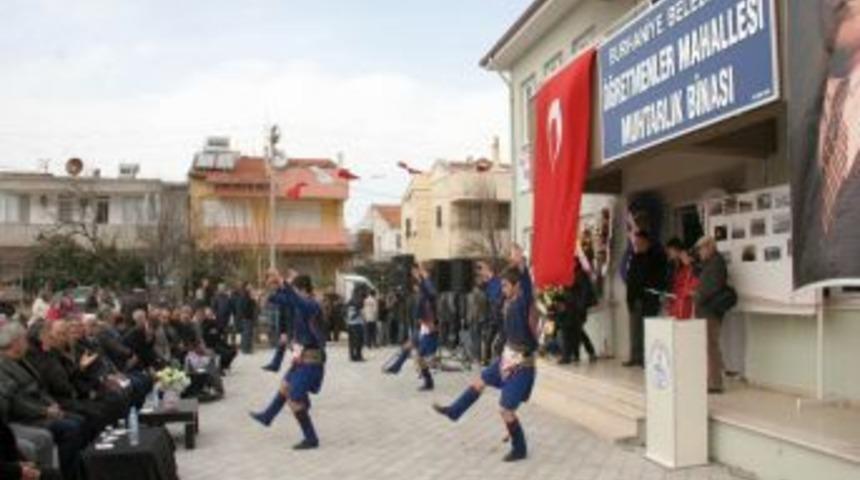 Burhaniye'de &ccedil;ok ama&ccedil;lı muhtarlık binası a&ccedil;ıldı