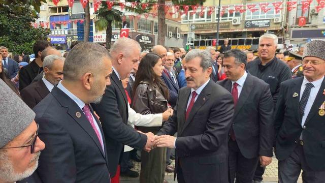 1919 metrelik bayraklı "Cumhuriyet Yürüyüşü" 6