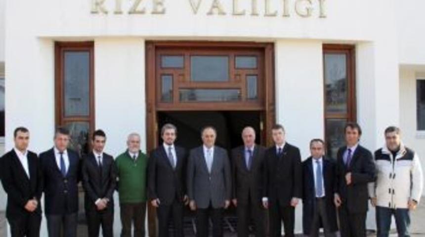 Kosova heyetinden Vali Hacım&uuml;ft&uuml;oğlu&rsquo;na ziyaret