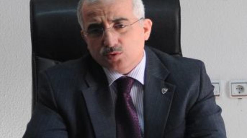 &Ccedil;anakkale Valisi Tuna: 18 Mart etkinliklerini iki haftaya yayacağız