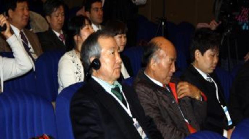 Güney Koreli ithalatçılar işbirliği için Bursa’ya geldi