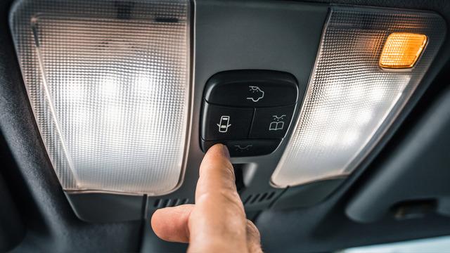 Gece araç kullananlar dikkat! Arabada bunu yapmak ceza sebebi olabilir