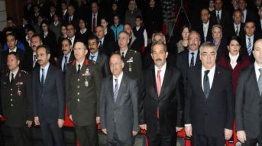 İstiklal Marşı'nın kabul&uuml;n&uuml;n 91. yıl d&ouml;n&uuml;m&uuml;nde Asımın nesli anlatıldı