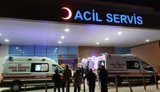 Sancaktepe'de pazar yerindeki bıçaklı kavgada 1'i çocuk 6 kişi yaralandı