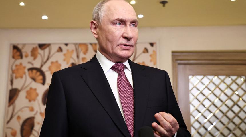 Rusya Devlet Başkanı Putin: "Çok kutuplu dünya düzeni geri döndürülemez bir gerçeklik"