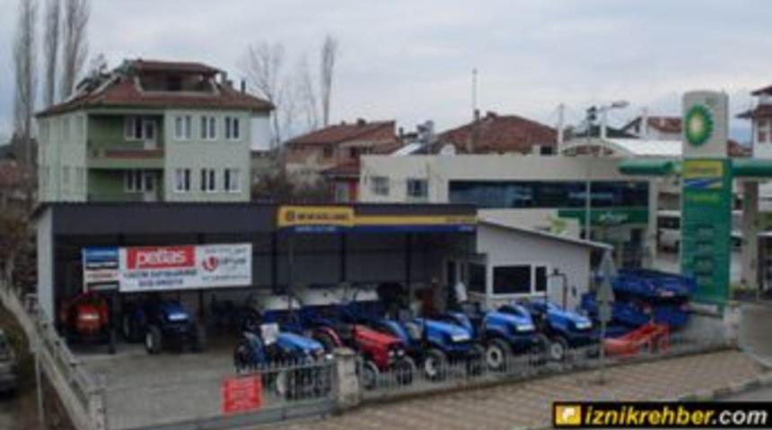 &Uuml;nver Trakt&ouml;r yeni yerinde