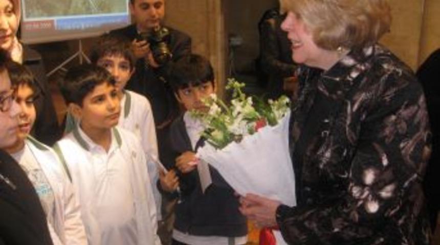 ZEP &ouml;ğrencileri d&uuml;nya aydınlarıyla buluştu