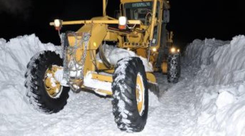 "Afet d&uuml;zeyinde bir m&uuml;cadele i&ccedil;indeyiz"