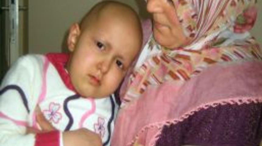 L&ouml;semili Kevser'e Erzurum Valiliği yardım elini uzattı