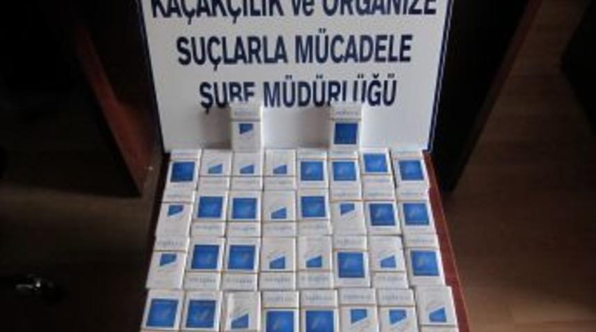 365 kilogram ka&ccedil;ak t&uuml;t&uuml;n ve 500 paket ka&ccedil;ak sigara ele ge&ccedil;irdi