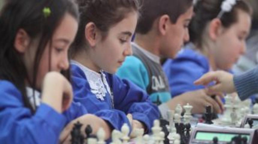 1000 satran&ccedil;cı Kocaeli'nde buluştu