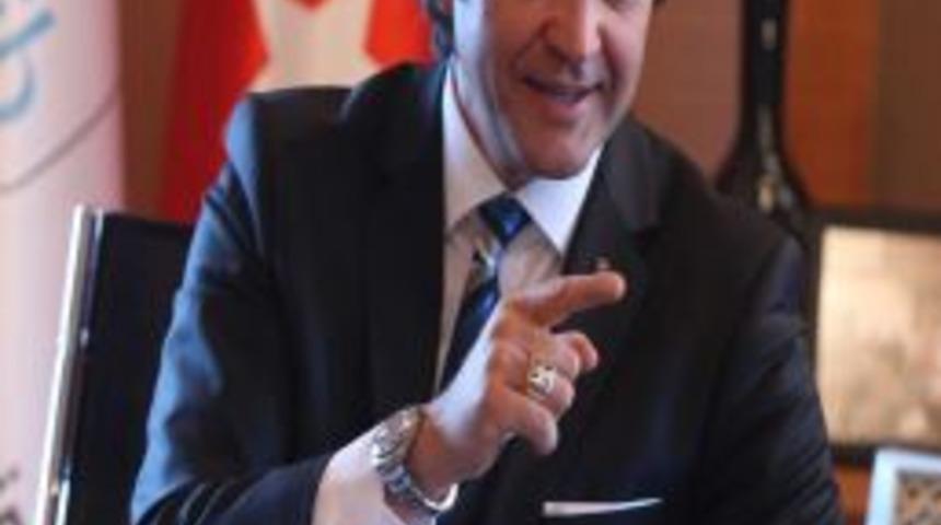 &lsquo;Euro zor durumda, Denizli ihracatını dolarla arttırmalı&rsquo;