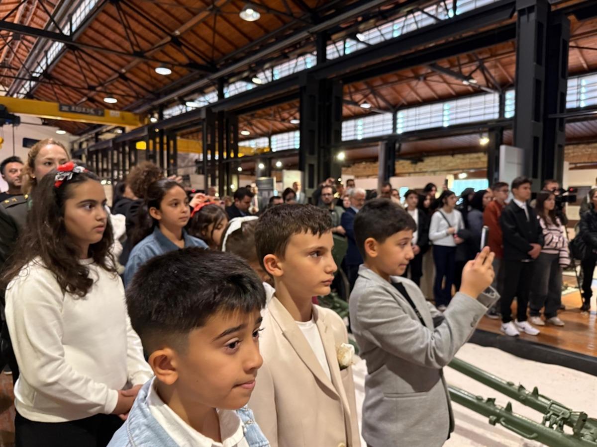 ‘Kahramanım Mehmetçik ve Vatan’ konulu resim yarışmasında ödüller verildi 2