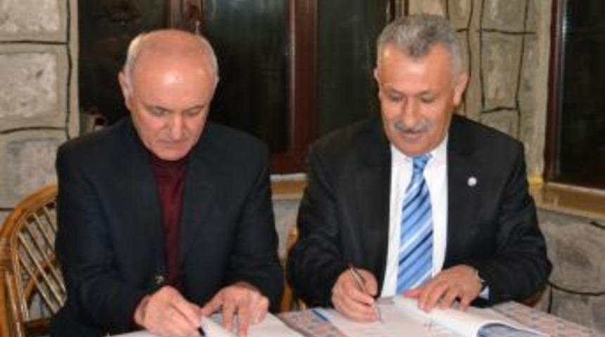 Çekerek Belediyesi işçileri toplu sözleşme imzaladı