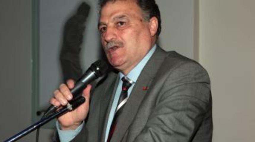 "T&uuml;rk soykırımı, tarihi sahtekarlıklarla Ermeni Soykırımı haline sokuldu"