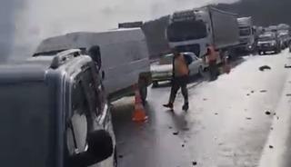 Tarsus-Adana-Gaziantep Otoyolu'nda zincirleme kaza: 8 yaralı