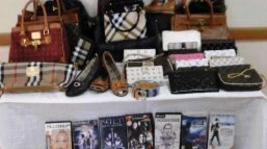 Taklit &ccedil;anta ve c&uuml;zdanlara el konuldu