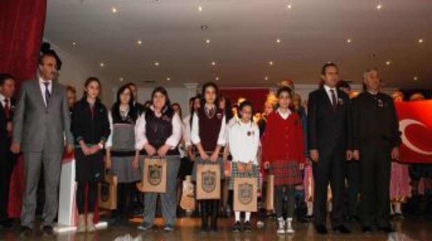 Denizli&rsquo;de İstiklal Marşı'nın kabul&uuml;n&uuml;n 90. yılı t&ouml;renlerle kutlandı