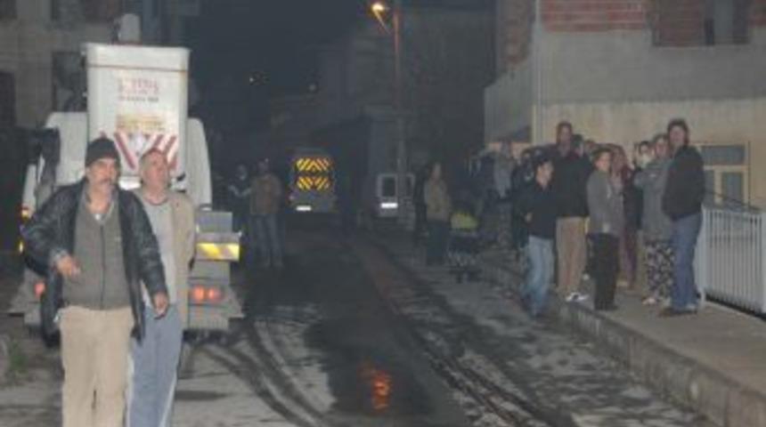 Yangın, m&uuml;stakil evi k&uuml;le &ccedil;evirdi