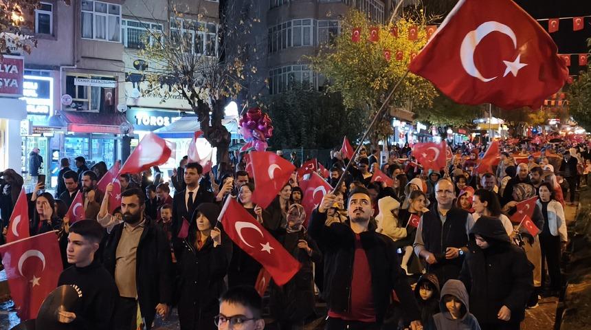 Karabük'te Cumhuriyet Bayramı kutlamaları kapsamında fener alayı düzenlendi