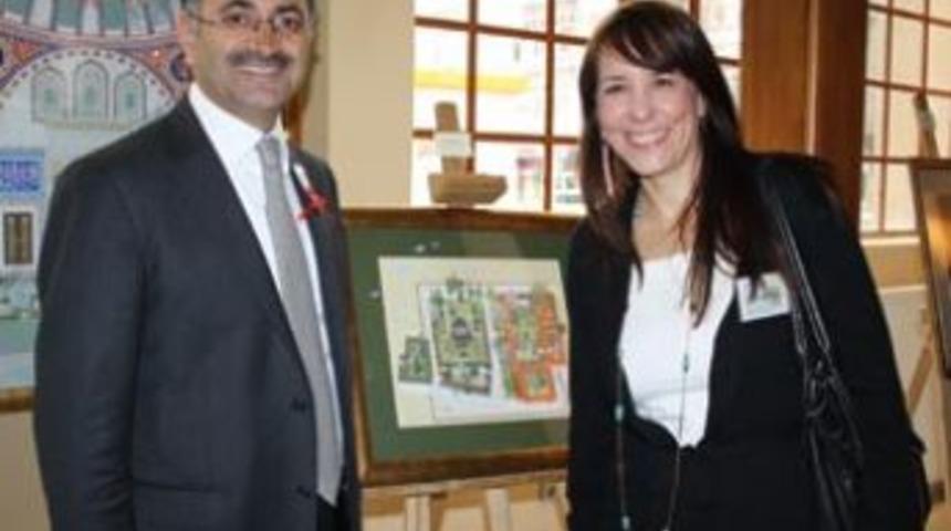 Sergiye Yalova'dan 3 sanat&ccedil;ı katıldı