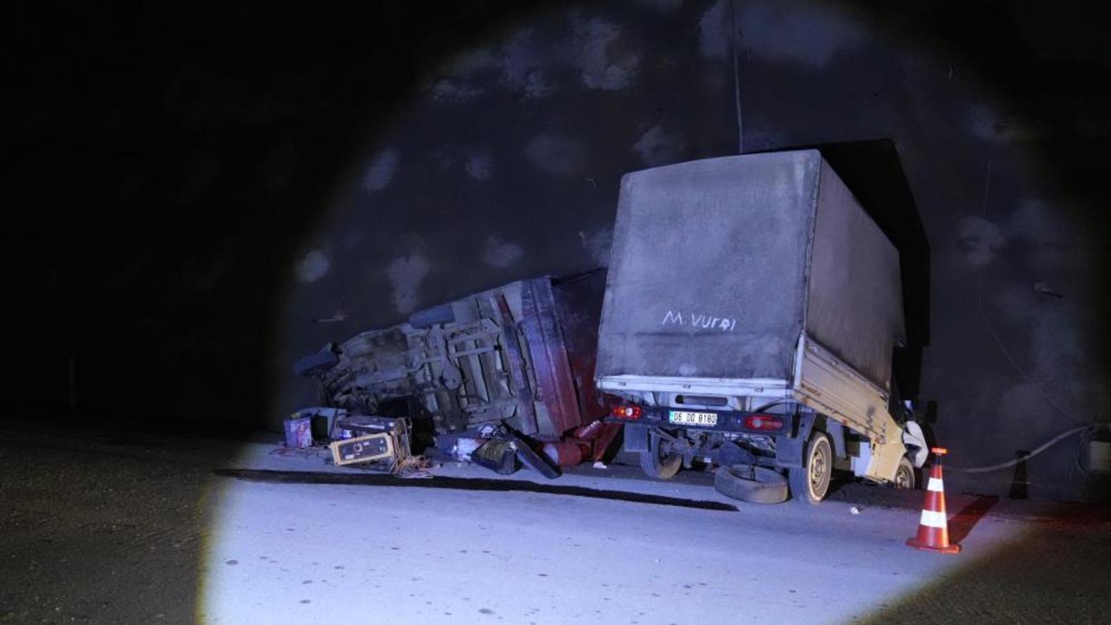 Kastamonu'da iki kamyonet çarpıştı: 9 yaralı